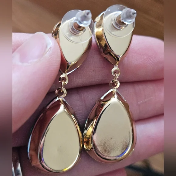 Emerald Green Statement Necklace And Earrings Fashion Jewlery Costume - Picture 8 of 10